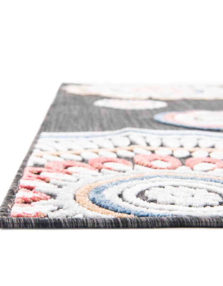 Detail image of 8' 2 x 8' 2 Easy-Clean Botanical Indoor / Outdoor Square Rug