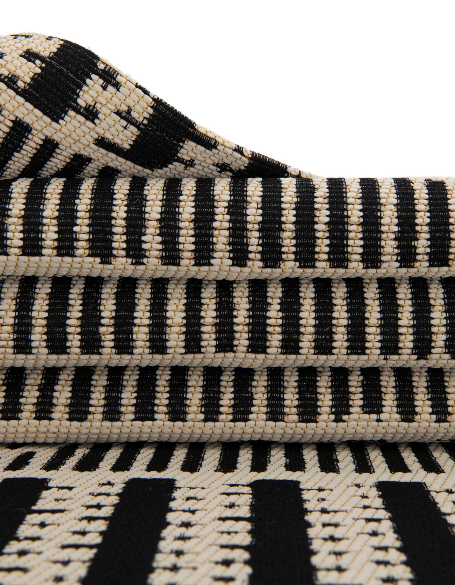 6' x 6' Easy-Clean Lattice Indoor / Outdoor Square Rug