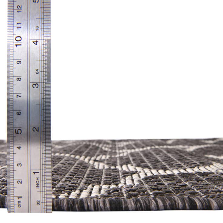 Detail image of 10' 8 x 10' 8 Easy-Clean Lattice Indoor / Outdoor Square Rug