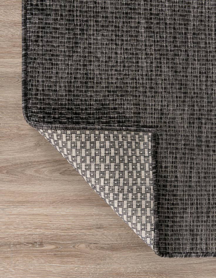 Detail image of 7' 10 x 7' 10  Washable Solid Indoor / Outdoor Square Rug