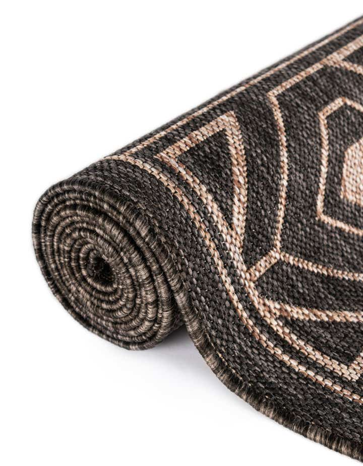 7' 10 x 7' 10 Easy-Clean Southwestern Indoor / Outdoor Square Rug