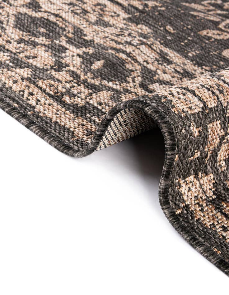 Detail image of 12' x 12'  Washable Traditional Indoor / Outdoor Square Rug