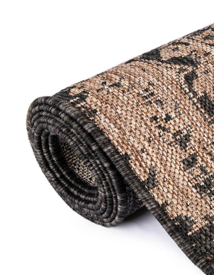 Detail image of 12' x 12'  Washable Traditional Indoor / Outdoor Square Rug