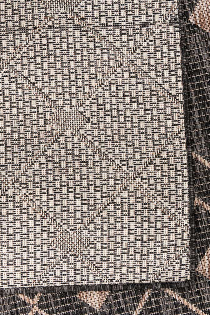 8' x 8' 2 Easy-Clean Trellis Indoor / Outdoor Square Rug
