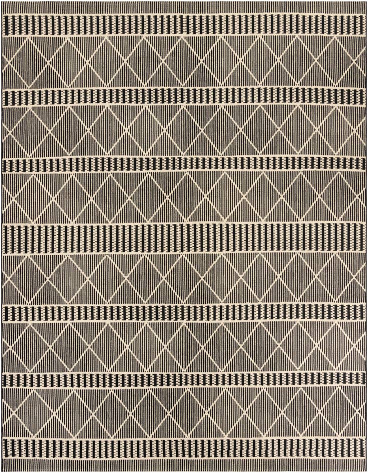 Detail image of 10' x 10' Easy-Clean Trellis Indoor / Outdoor Square Rug