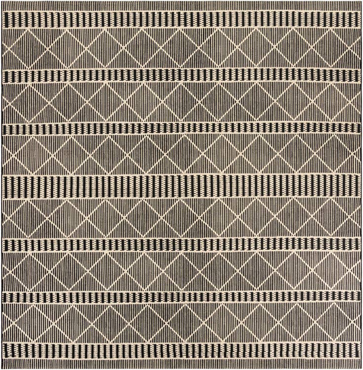 Detail image of 10' x 10' Easy-Clean Trellis Indoor / Outdoor Square Rug