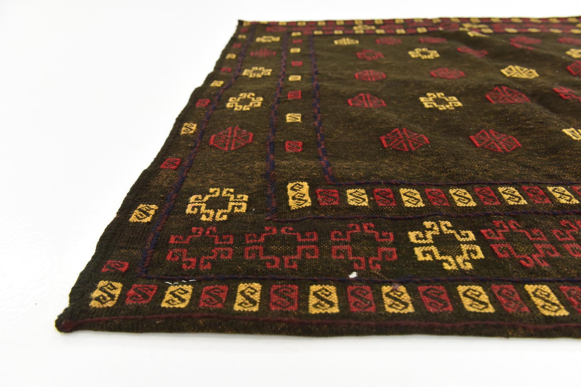 4' x 4' Hand Knotted Sumak Wool Square Rug
