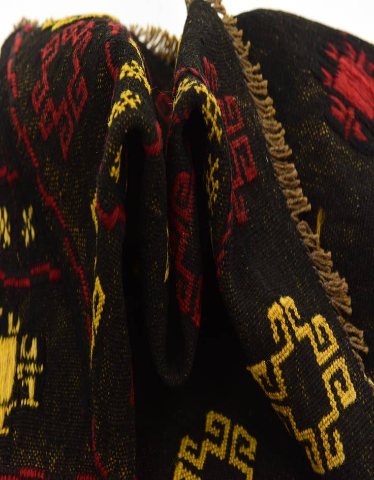 Detail image of 3' 6 x 3' 10  Hand Knotted Sumak Wool Square Rug