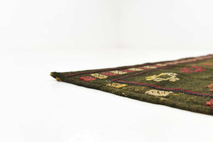 4' 2 x 4' 5 Hand Knotted Sumak Wool Square Rug