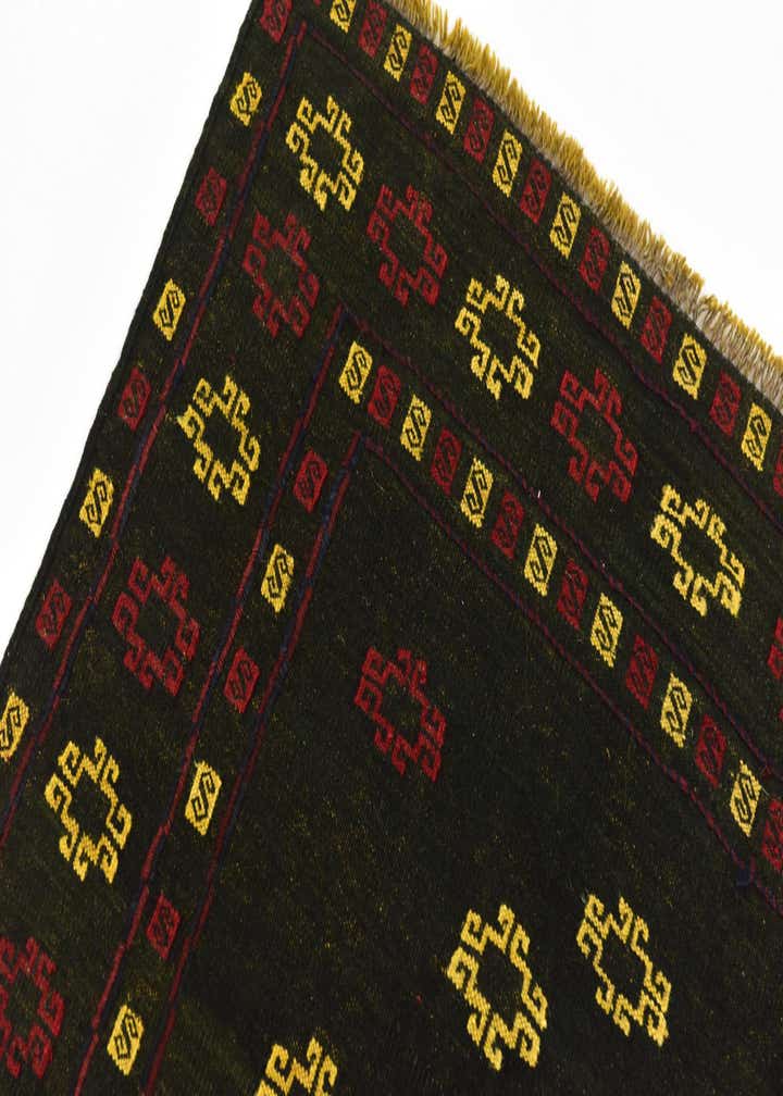 4' 3 x 4' 5 Hand Knotted Sumak Wool Square Rug