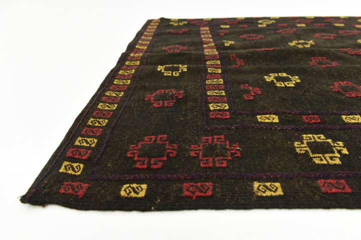 3' 9 x 3' 10 Hand Knotted Sumak Wool Square Rug