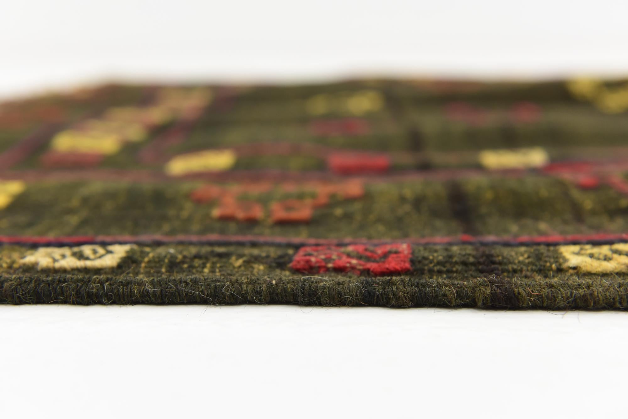 3' 10 x 4' 2 Hand Knotted Sumak Wool Square Rug