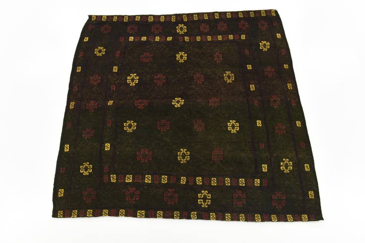 Detail image of 4' x 4' Hand Knotted Sumak Wool Square Rug