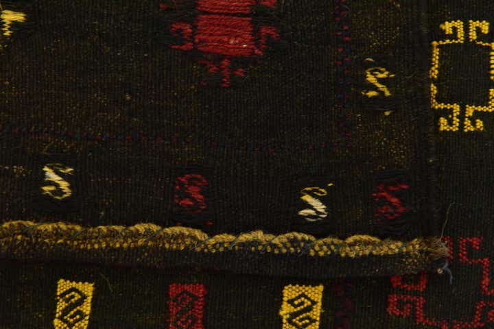 4' 2 x 4' 4 Hand Knotted Sumak Wool Square Rug