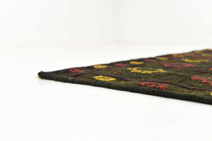 4' 2 x 4' 4 Hand Knotted Sumak Wool Square Rug