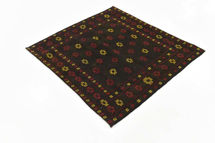 4' 2 x 4' 3 Hand Knotted Sumak Wool Square Rug
