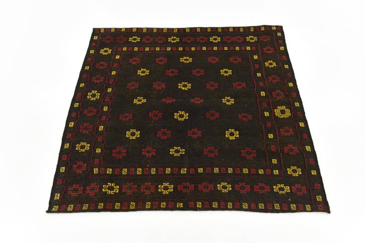 Detailansicht von 125cm x 130cm Handgeknüpft Sumak Wolle Quadrat Teppich