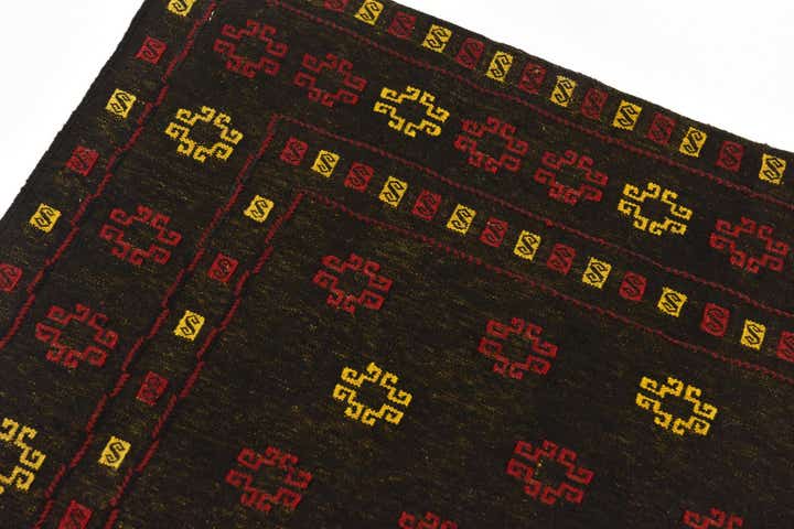 4' 2 x 4' 3 Hand Knotted Sumak Wool Square Rug