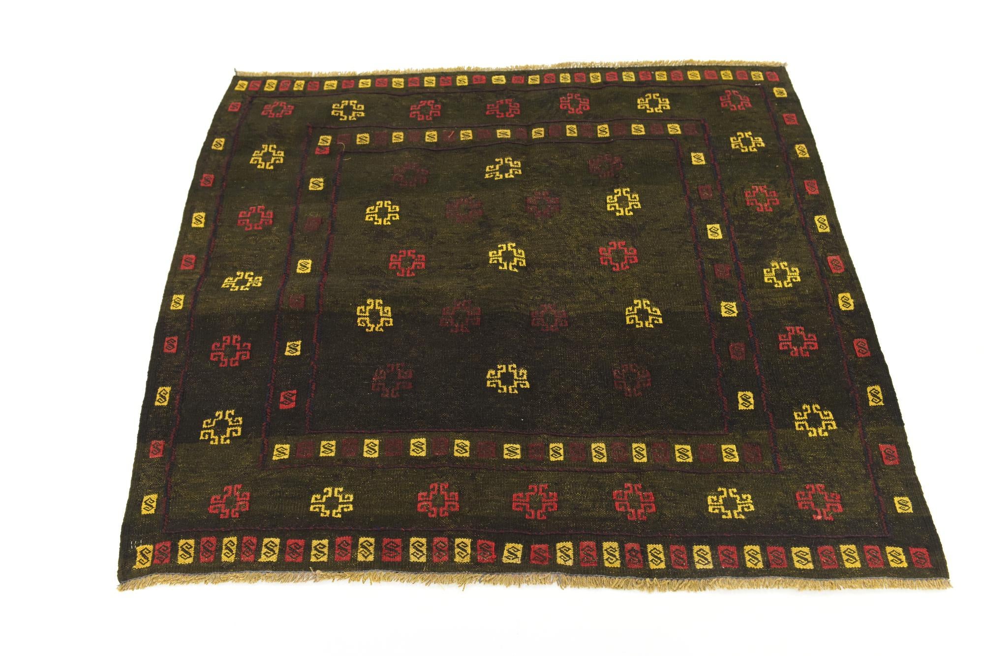 3' 10 x 4' 4 Hand Knotted Sumak Wool Square Rug