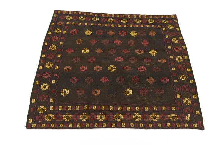 3' 10 x 4' 3 Hand Knotted Sumak Wool Square Rug