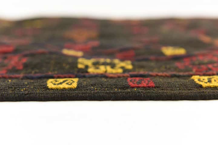 3' 10 x 4' 3 Hand Knotted Sumak Wool Square Rug