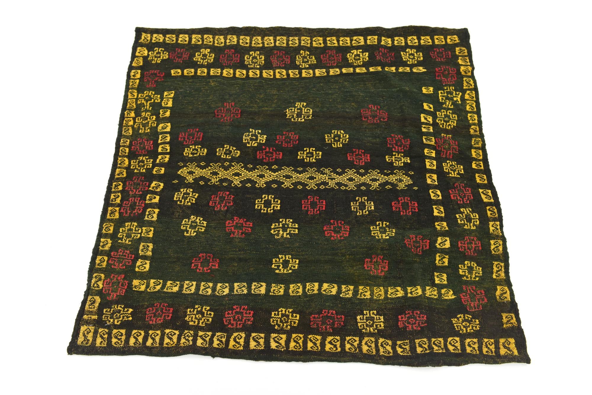 3' 6 x 3' 7 Hand Knotted Sumak Wool Square Rug