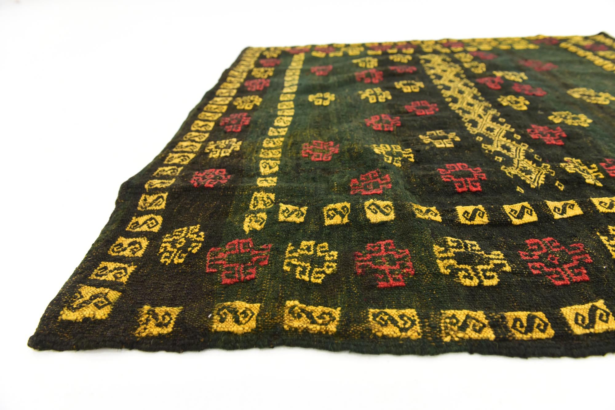 3' 6 x 3' 7 Hand Knotted Sumak Wool Square Rug