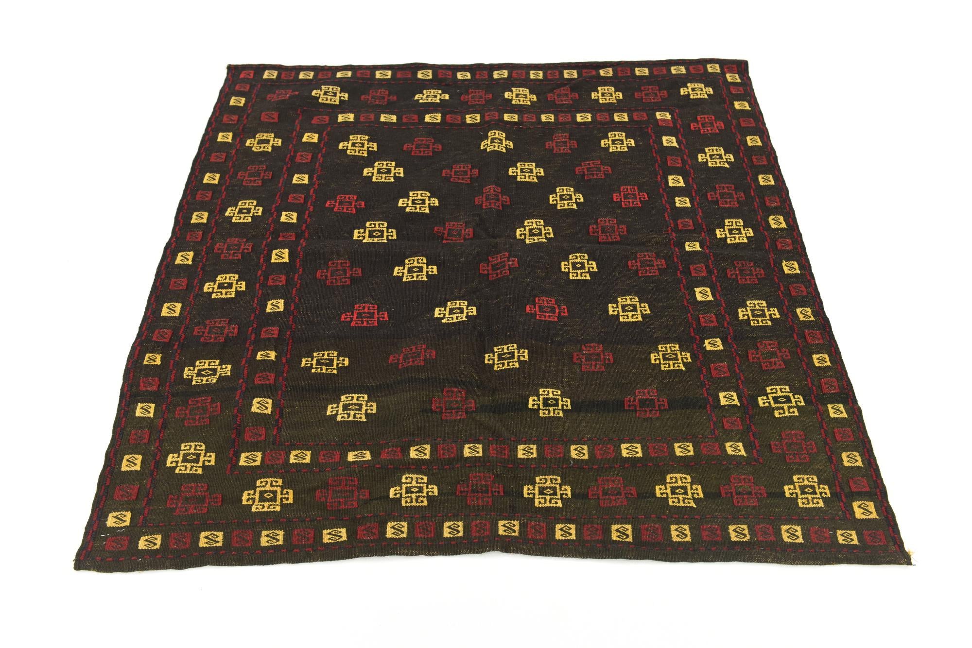 4' x 4' 2 Hand Knotted Sumak Wool Square Rug