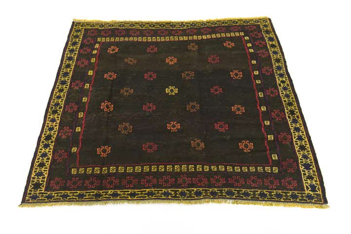 4' 2 x 4' 3 Hand Knotted Sumak Wool Square Rug
