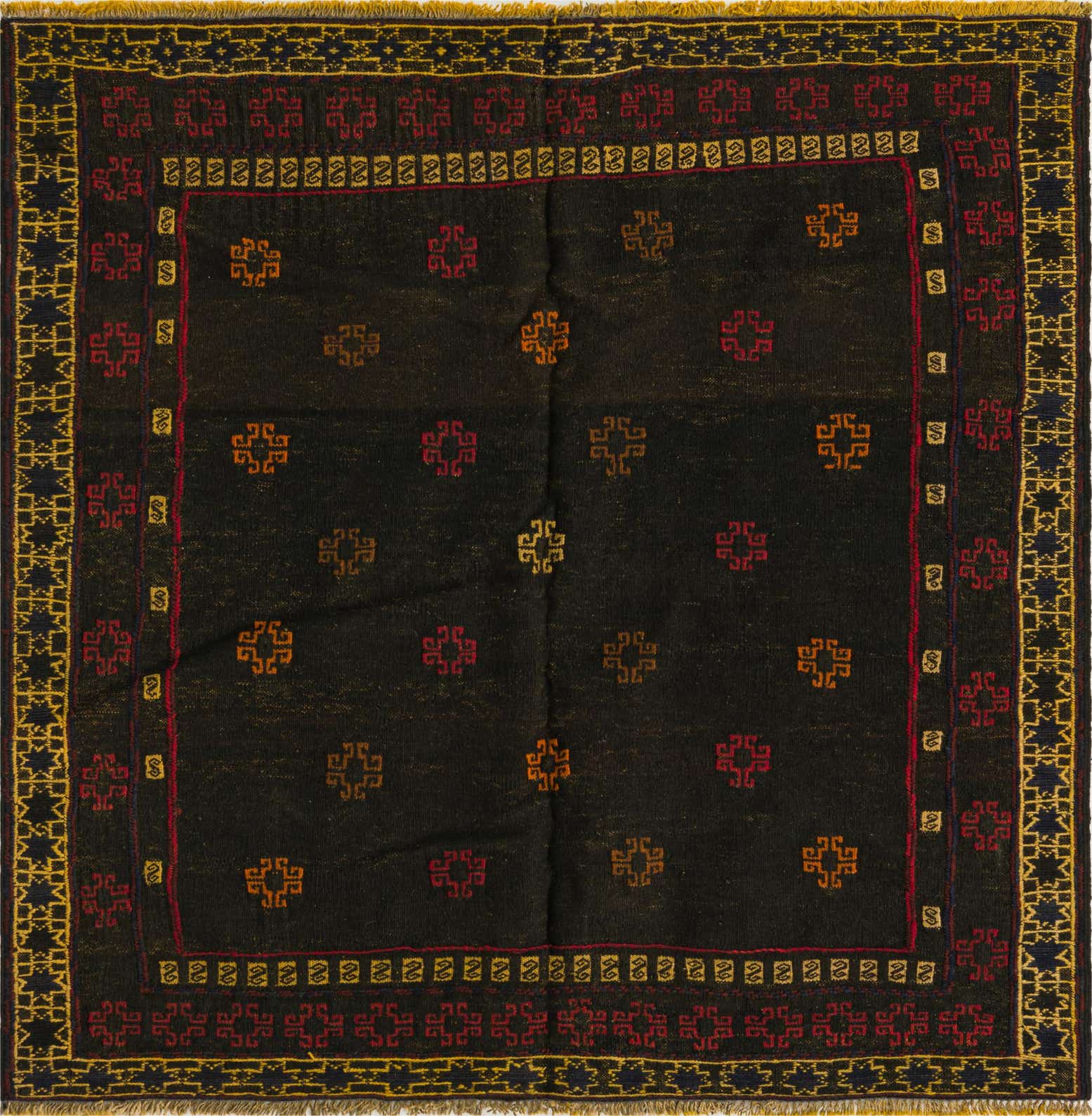 4' 2 x 4' 3 Hand Knotted Sumak Wool Square Rug