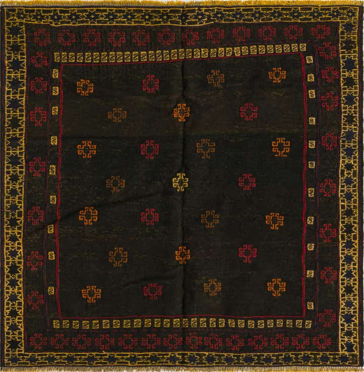 4' 2 x 4' 3 Hand Knotted Sumak Wool Square Rug