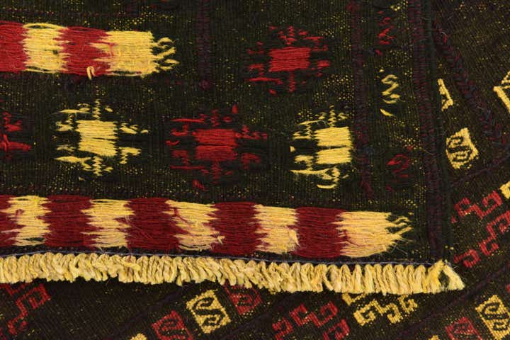 4' 2 x 4' 3 Hand Knotted Sumak Wool Square Rug