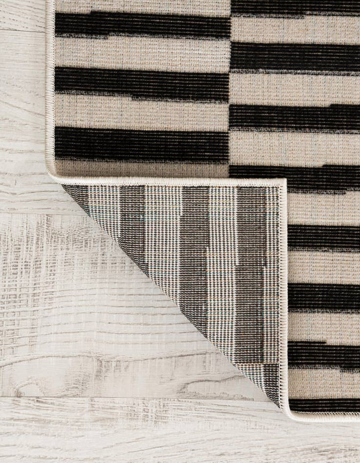 Detail image of 10' x 10' Tribeca Square Rug