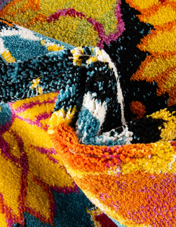 Detail image of 5' x 5' Tuscany Square Rug