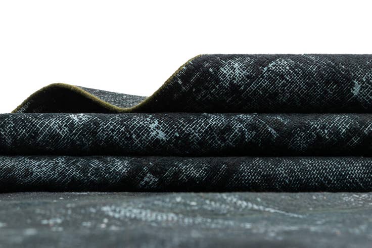 Detail image of 12' 7 x 12' 9 Vintage Royal Wool Square Rug