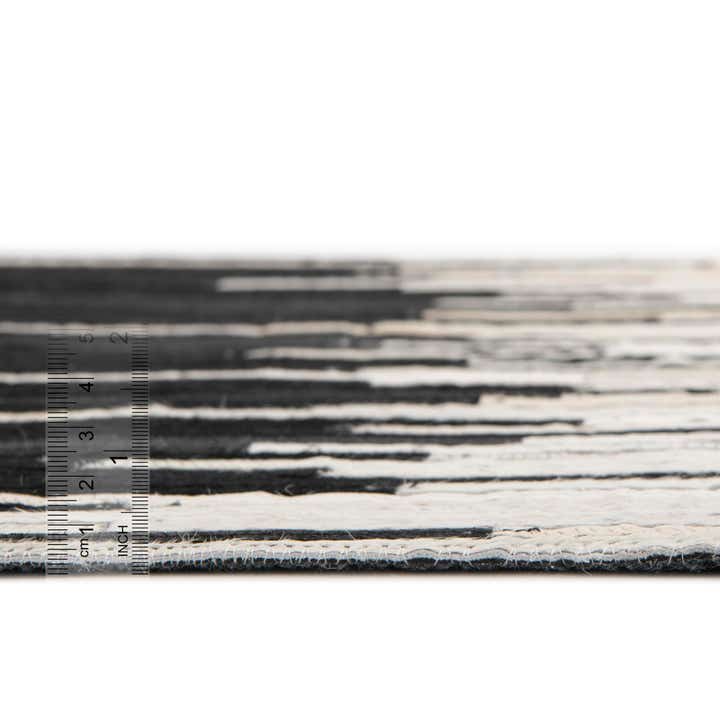 5' 3 x 8' Cowhide Leather Rug