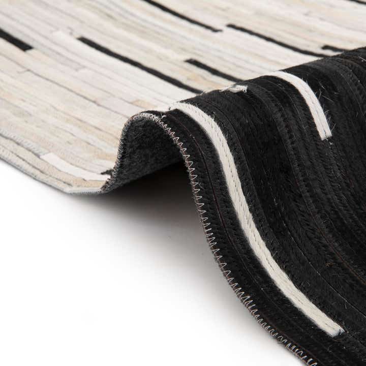 5' 3 x 8' Cowhide Leather Rug