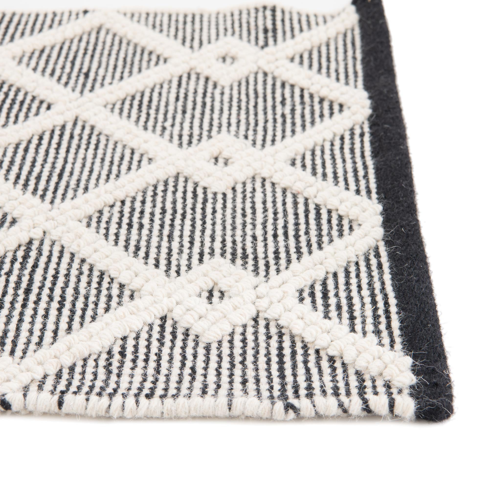 4' 1 x 6' 1 Hand Knotted Jill Zarin Dorset Rug