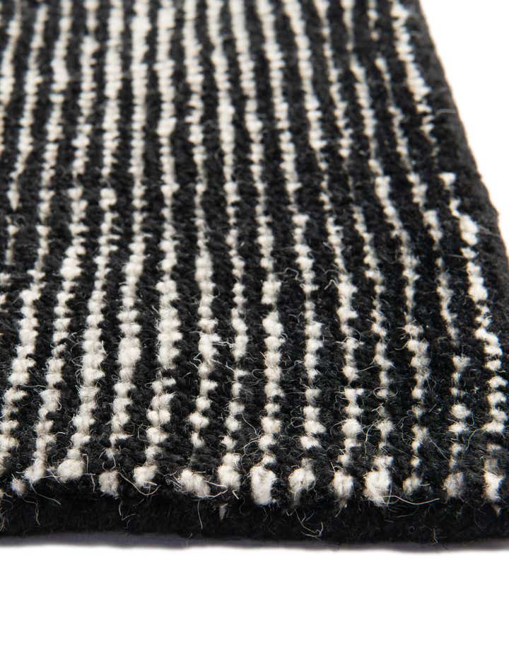 7' 1 x 10' Hand Woven Jill Zarin English Manor Farmhouse Wool Rug