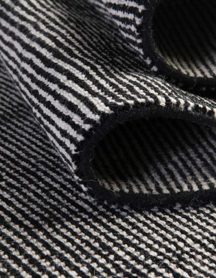 7' 1 x 10' Hand Woven Jill Zarin English Manor Farmhouse Wool Rug