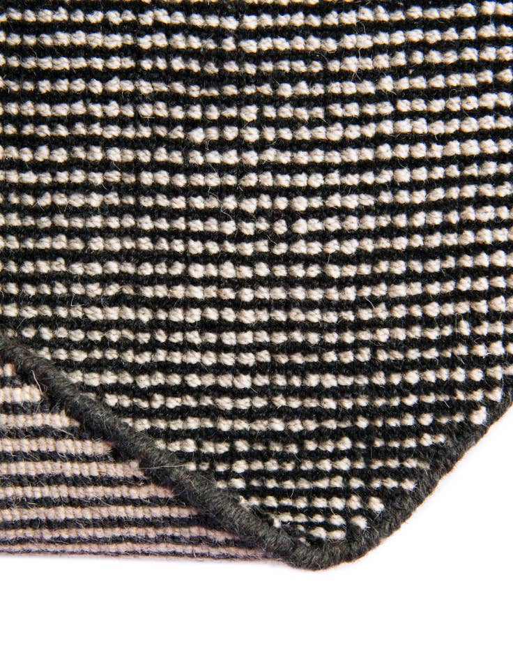 Detail image of 5' 3 x 5' 3 Hand Woven Jill Zarin English Manor Farmhouse Wool Round Rug