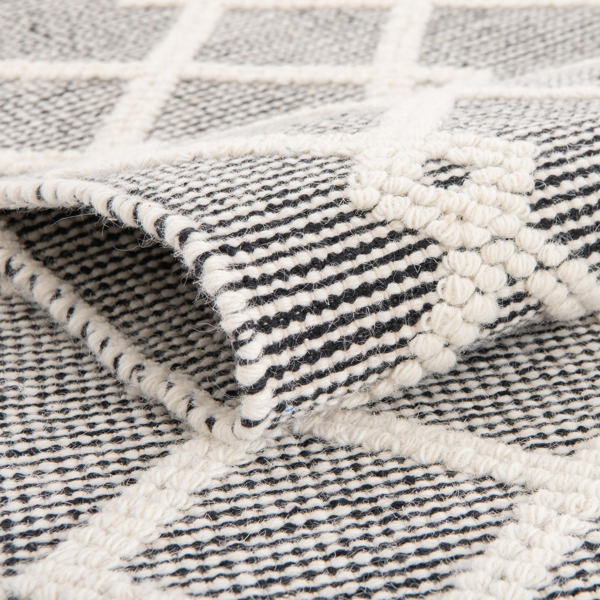 8' x 8' Hand Knotted Jill Zarin Dorset Square Rug