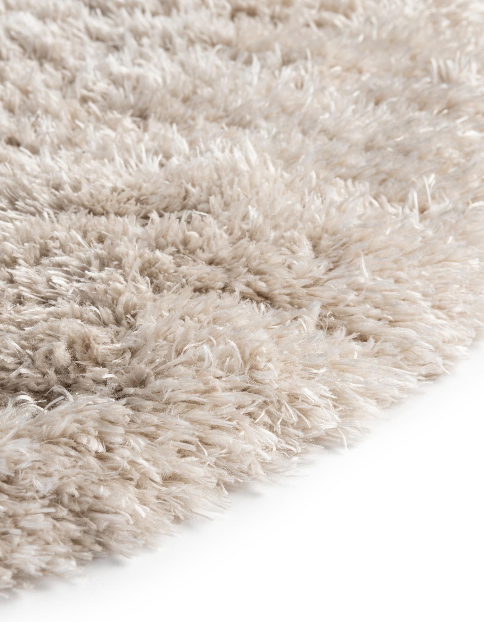 5' 3 x 8' Marilyn Monroe™ Shag Oval Rug