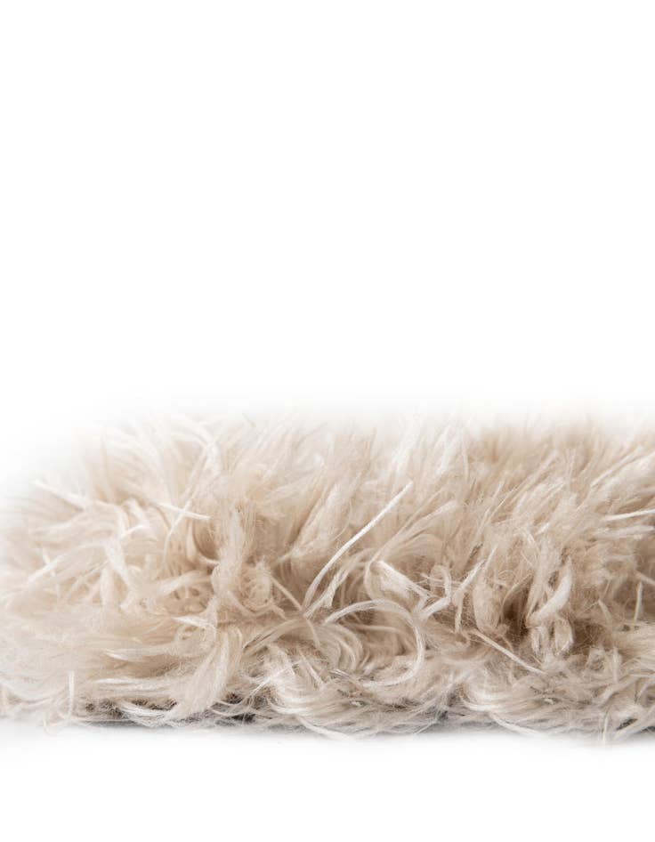 Detail image of 10' x 14' Marilyn Monroe™ Shag Rug