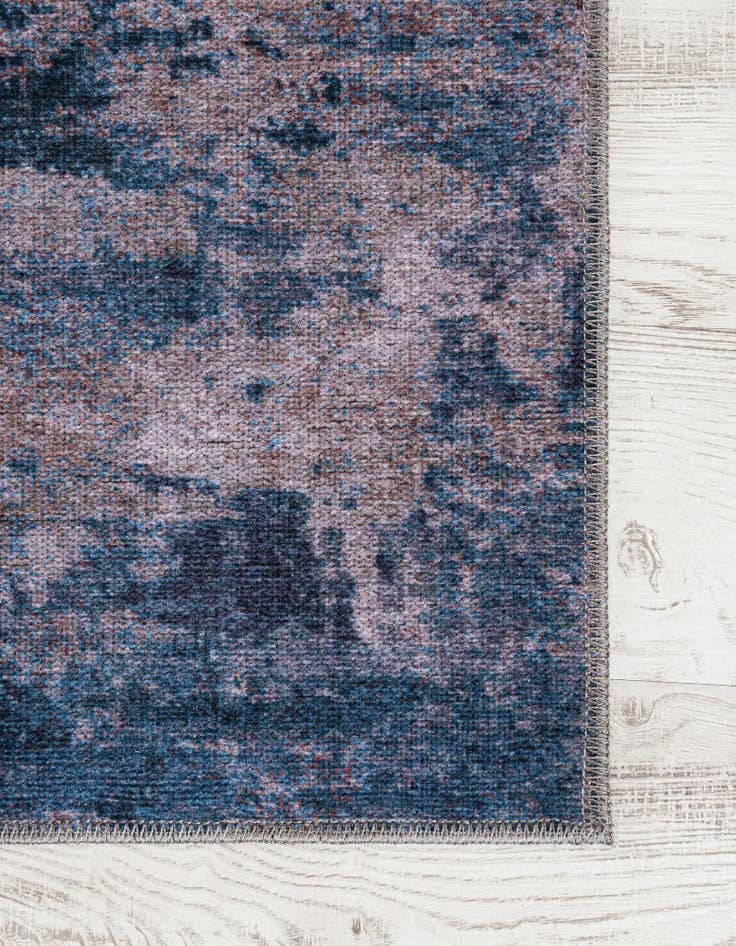 Detail image of 7' 10 x 7' 10 Yara Square Rug