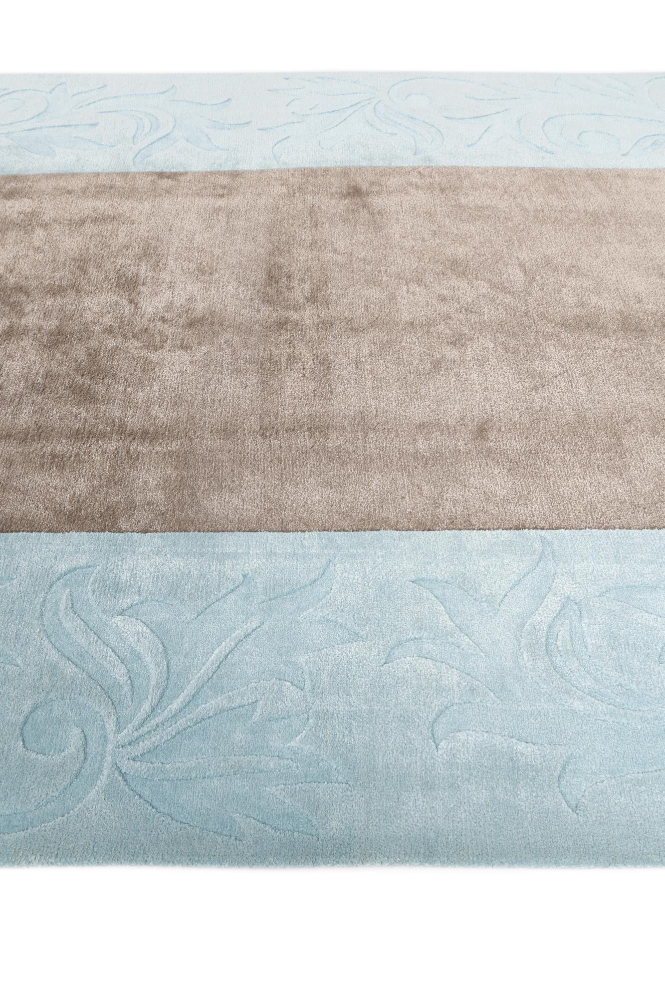 6' 9 x 9' 11 Hand Knotted Darya Wool Rug