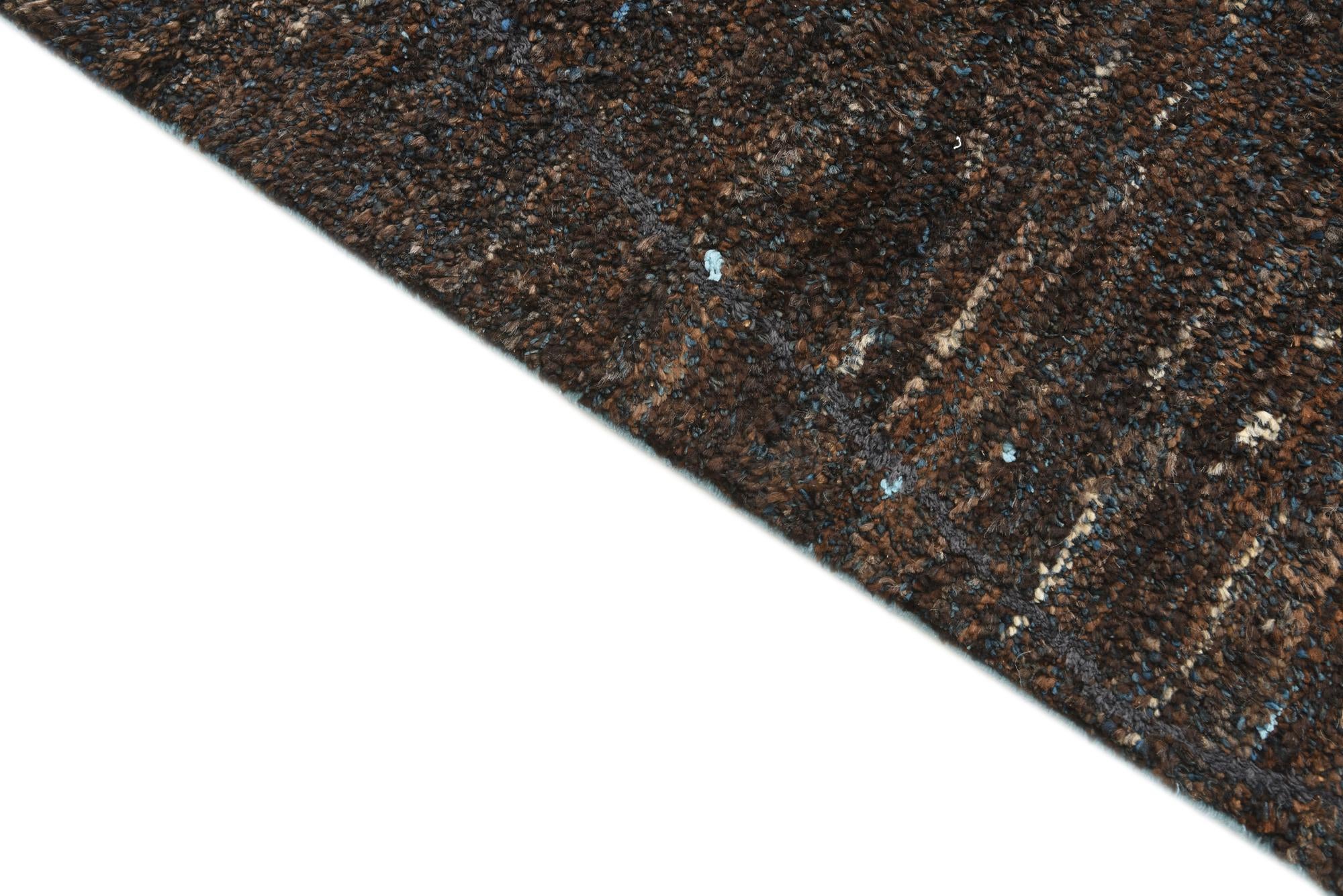 5' 10 x 9' 2 Hand Knotted Moroccan Wool Rug