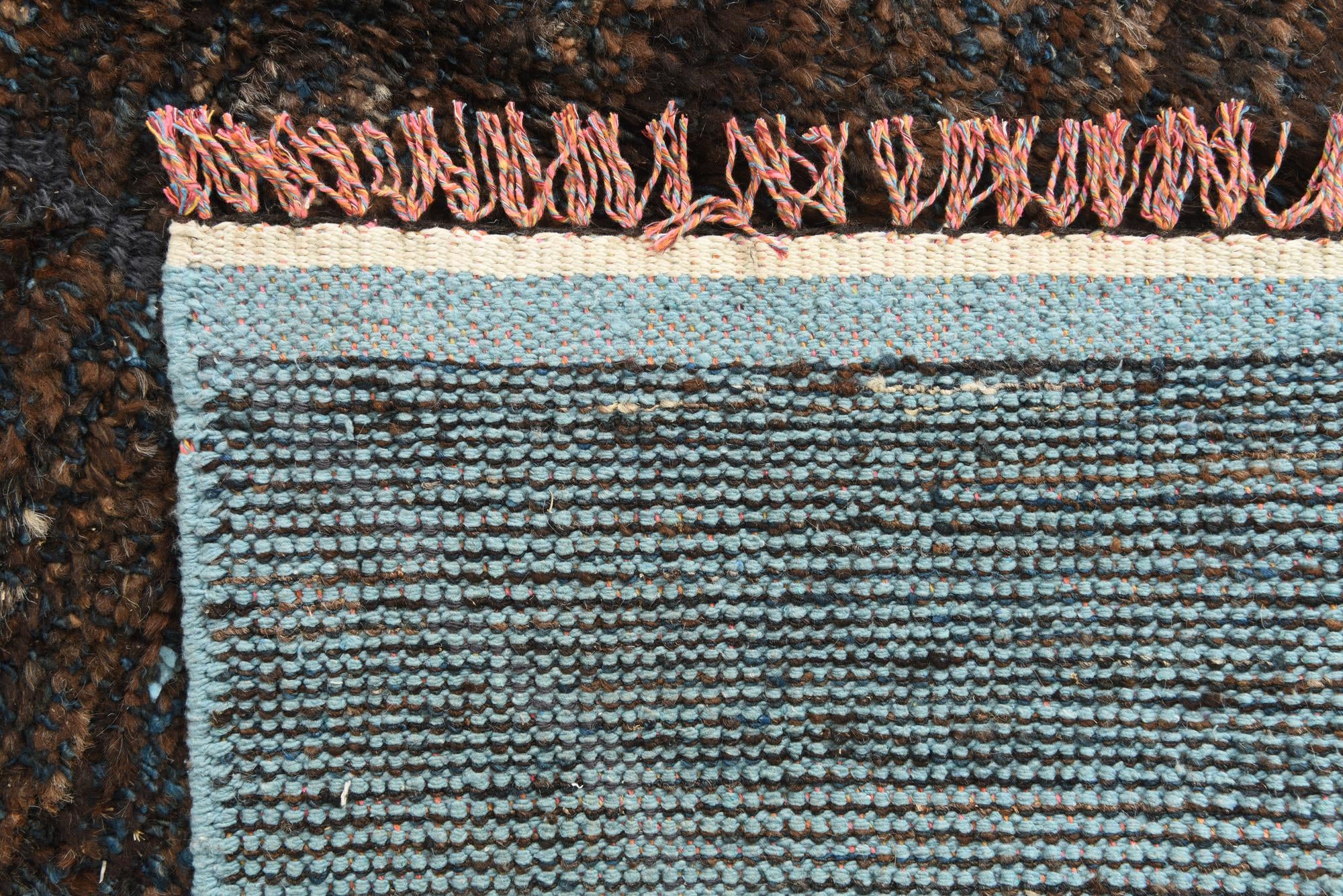 5' 10 x 9' 2 Hand Knotted Moroccan Wool Rug