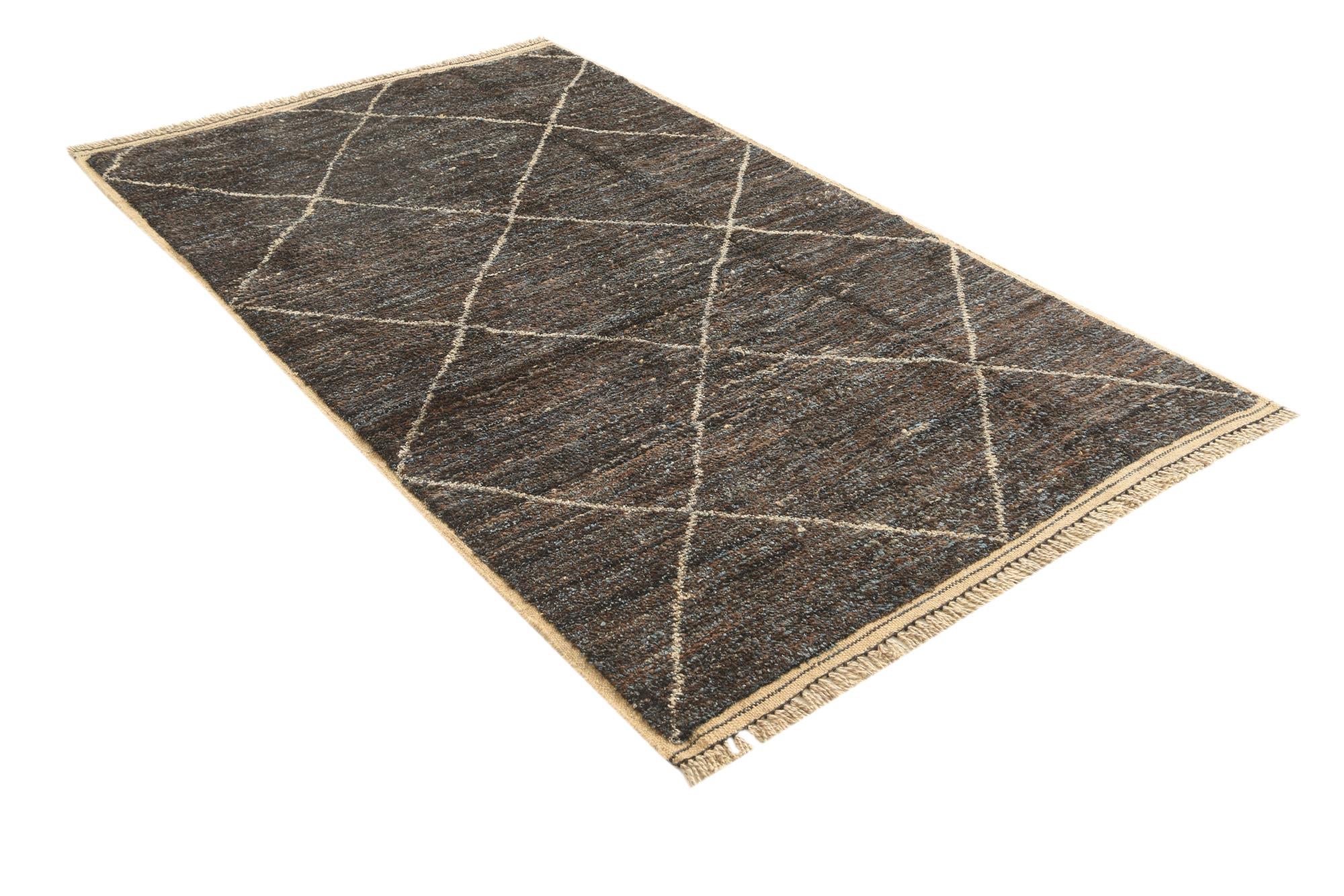 5' 3 x 8' 7 Hand Knotted Moroccan Wool Rug