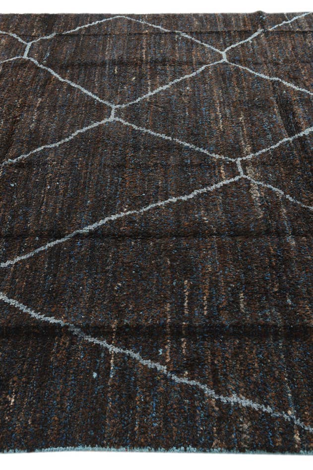 Detail image of 8' x 10' 9 Hand Knotted Moroccan Wool Rug